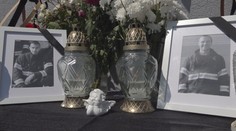 Po jednom zostalo dieťa, druhý sa mal ženiť. Kolegovia sa nevedia zmieriť so smrťou hasičov