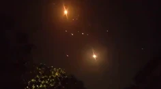VIDEO: Izraelčania zverejnili zábery, ako zostreľujú rakety a drony nad Jeruzalemom