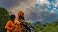 Vybuchla Merapi, jedna z najaktívnejších indonézskych sopiek