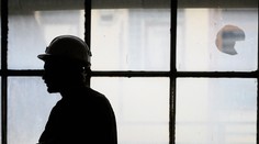 Dvanásti čínski baníci uviaznutí po minulotýždňovej explózii sú ešte nažive