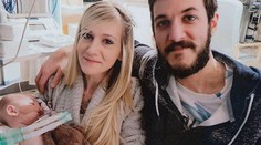 Rodičia prehrali boj so súdmi. Malého Charlieho nemôžu umelo držať pri živote