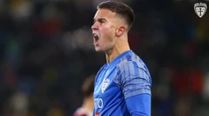 Odmietol Liverpool, v Lige majstrov riskoval kariéru. Nový Dúbravka stál tisíc eur, raz pôjde za milión (príbeh)