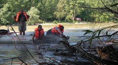 Polícia našla v Moste pri Bratislave mŕtve telo neznámeho muža