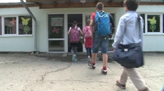Stredoškoláci sa do školy neponáhľajú. Na vyučovanie meškajú pravidelne