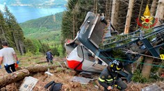 Tragický pád kabíny lanovky v Taliansku: Zadržali tri osoby, ktoré zrejme zavinili nešťastie