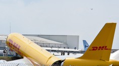 VIDEO: Pri dramatickom núdzovom pristátí sa lietadlo rozlomilo na dve časti