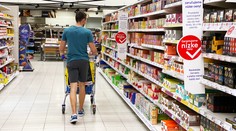 Slováci pre drahé potraviny menia nákupné zvyky. Toto radia, ako v obchode najlepšie ušetriť (+ zoznam tipov)