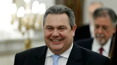 Grécky minister obrany varuje pred efektom domino