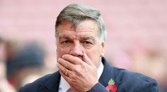 Allardyce má veľký problém. Trénera Anglicka prichytili pri nezákonnom vyjednávaní o prestupoch