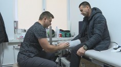 Prišli o končatiny, no dušou sú nezlomní. Štáb TV Markíza bol v ukrajinskej dielni na výrobu protéz