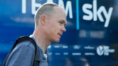 Smoliar Chris Froome: Musel ísť na ďalšiu operáciu