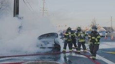 Nehody podobné tej pri Semerove sú skôr rarita. Aby auto po náraze vzbĺklo, musí sa spojiť viac okolností