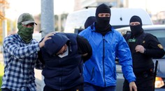 Počas protestných akcií v Bielorusku zadržali viac ako 130 ľudí