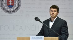 Bývalý šéf NAKA vracia úder ministrovi vnútra. Na svete je nahrávka o údajnom úplatku pre Mikulca