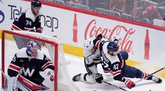 Pospíšil si pripísal asistenciu, Calgary však prehralo na ľade Chicaga