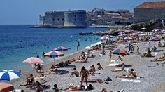 Zákaz kúpania v Dubrovníku. Chorvátske more znečistili fekálie