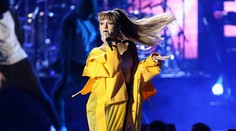 "Je mi to veľmi, veľmi ľúto," Ariana Grande posiela emotívny odkaz