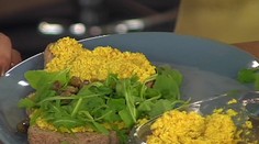 Dr. Bukovský pripravil sendvič vhodný na opaľovanie