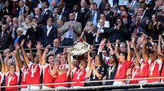 Arsenal získal anglický Superpohár po jedenástkovom rozstrele. Vyrovnanie prišlo v závere po vlastnom góle