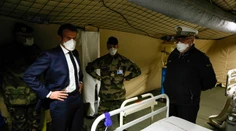 Macron vyhlásil koronavírusu vojnu: Spustil vojenskú operáciu pod názvom Nezlomnosť