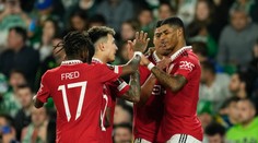 Líder Premier League po penaltovej dráme končí v EL. Juventus a Manchester United úlohu favorita zvládli