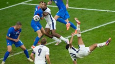 VIDEO: Infarktový záver osemfinále ME. Angličania vyrovnali minútu pred koncom azda najkrajším gólom turnaja