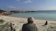 Dôchodca stroskotal na ostrove, na ktorom žije dodnes už takmer 30 rokov