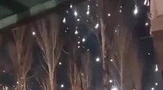 VIDEO: Dážď, ktorý prepáli aj oceľ. Rusi údajne použili jednu z najkrutejších zbraní