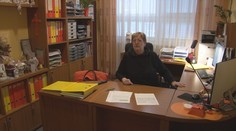 V prípade riaditeľky školy, ktorej vraj museli učiteľky odvádzať časť platu, nastal posun