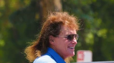 Najotrasnejší účes Hollywoodu! Bruce Jenner a jeho nová frizúra