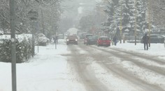 Blíži sa ďalšia snehová kalamita. Šialená predpoveď potrápila aj meteorológov