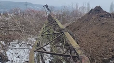 Káble potrhal pri páde zhrdzavený stožiar. Vo Zvolene porucha s dodávkou elektriny pár dní potrvá