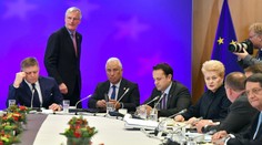 Lídri EÚ schválili prechod do druhej fázy rokovaní o brexite