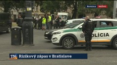 Policajné manévre v Bratislave: Fanúšikovia PAOK Solún pochodovali centrom