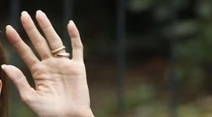 Komu patrí táto ruka kostlivca?
