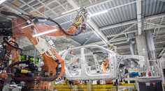 Slovensko si pripíše ďalšiu miliardovú investíciu. Porsche významne rozšírilo svoje plány na Považí