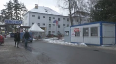 Oravu naplno zasiahla štvrtá vlna: Miera pozitivity je vysoká, testovacie miesta nestíhajú