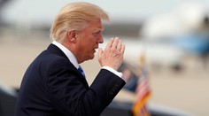 Donald Trump sa po návrate domov dočkal ostrej kritiky od médií