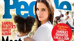 Sandra Bullock si adoptovala ďalšie dieťa. Dcérku ukázala v magazíne