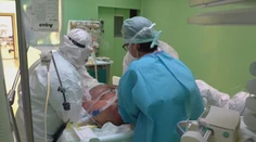 Poprad stále hlási kritickú situáciu. Umelé pľúcne ventilácie sú obsadené do poslednej