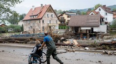 FOTO: Nemajú sa kam vrátiť. Poľský novinár ukázal, ako vyzerá ich dom a mesto po ničivých záplavách
