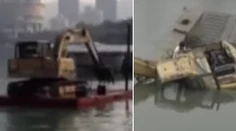 VIDEO: Vynaliezavý Číňan sa takmer utopil, keď chcel preplávať rieku pomocou bagra
