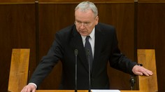 Kresák musí na ÚS predložiť stanovisko o zrušení Mečiarových amnestií a milosti exprezidenta Kováča