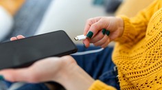 Neoplatí sa to. Nabíjať telefón počas noci nemusí byť šťastnou voľbou