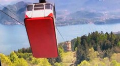 Desivé zábery ukazujú pád lanovky v Taliansku. Chýbalo pár metrov a všetci by boli v bezpečí