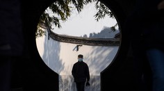 Počet prípadov nákazy novým koronavírusom v Južnej Kórei sa blíži k 7500