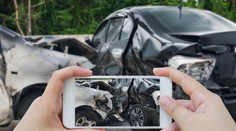 Za videá či fotky z dopravných nehôd hrozia Nemcom pokuty aj väzenie