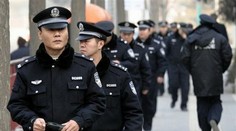 Číňan zámerne vpálil autom do davu ľudí, šesť zabil