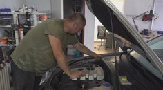 Z Tomášovho účtu odišli tisíce eur bez jeho vedomia. Banka má jasné vysvetlenie