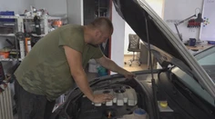 Z Tomášovho účtu odišli tisíce eur bez jeho vedomia. Banka má jasné vysvetlenie